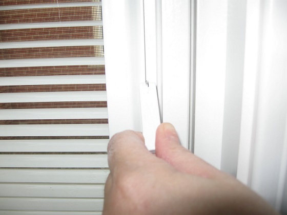 Window Blinds maintenance